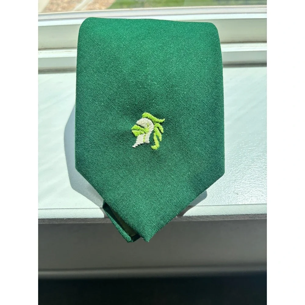 Suitmates Wembley‎ Green Necktie Embroidered Pattern Business Fashion